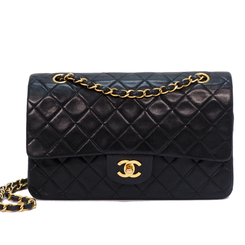 Chanel 2462096 Vintage Black Lambskin Quilted Medium Flap Gold Hardware 2-way Bag