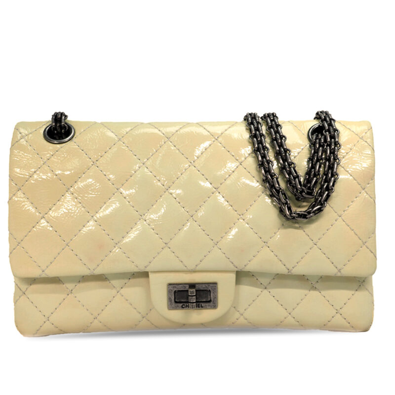Chanel 11098134 Small 225 Reissue 2.55 24cm Vanilla / White Patent Leather Ruthenium Hardware bag