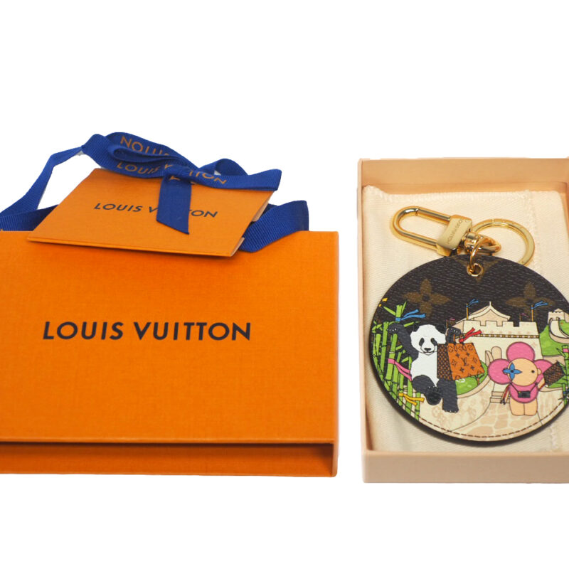 Christmas Limited Collection! Louis Vuitton M0050 Illustre China Wall XMAS Bag Charm and Key Holder- (BC1211)