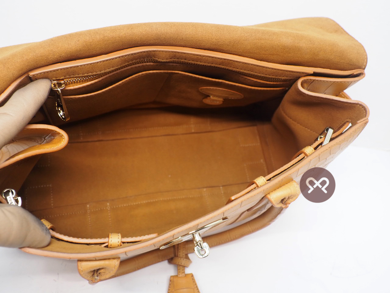 Mulberry Camel Deep Embossed Croco Leather Flip Lock Tote Bayswater Runway Bag - Image 7