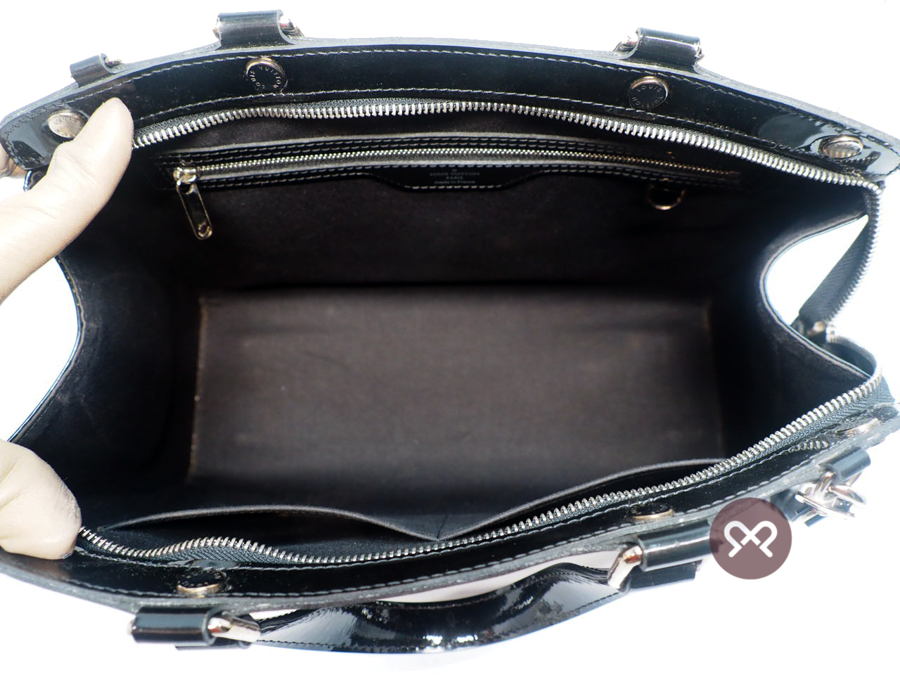 Louis Vuitton Glossy Black Electric Epi Leather Brea GM Tote w Strap - Image 11