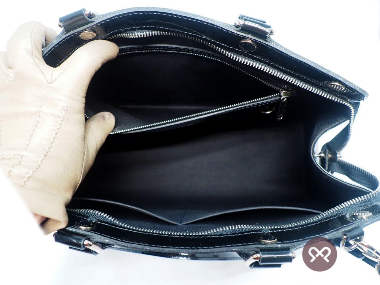 Louis Vuitton Glossy Black Electric Epi Leather Brea GM Tote w Strap - Image 10