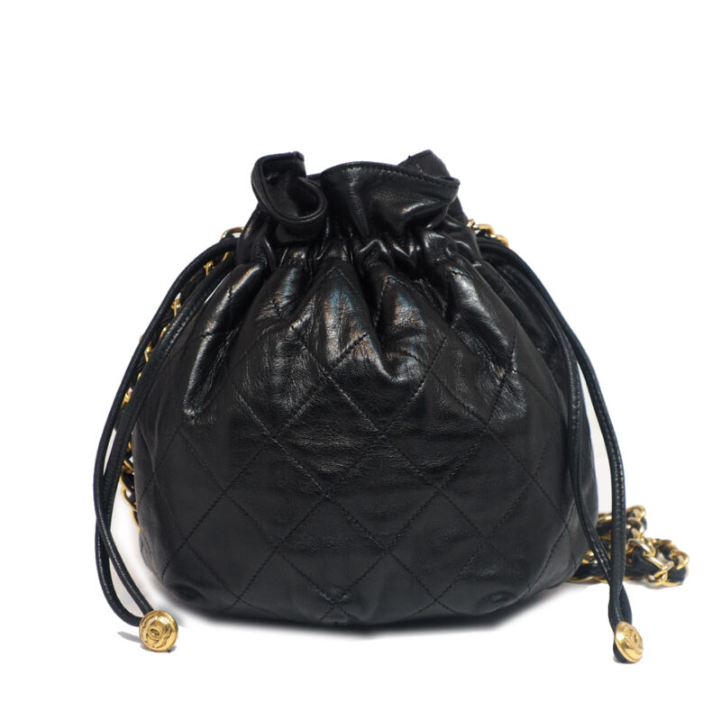 Chanel 0671910 Vintage Black Lambskin 16cm Drawstring Sling Bag Gold Hardware