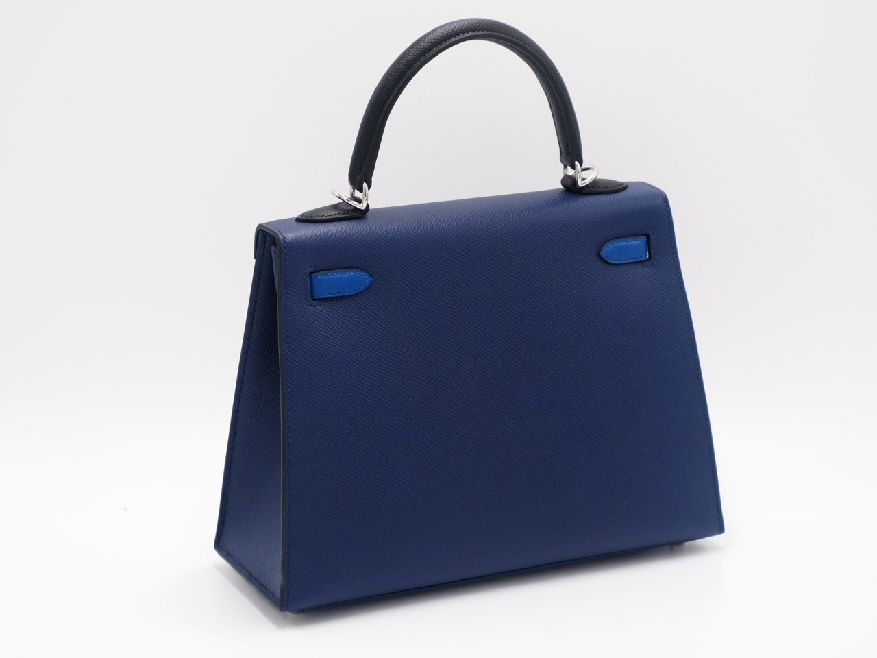 BRAND NEW ! Hermes Kelly Sellier 25cm Trio-Color Bleu Saphir/ Bleu France/ Noir Epsom Leather Palladium Hardware - Image 5
