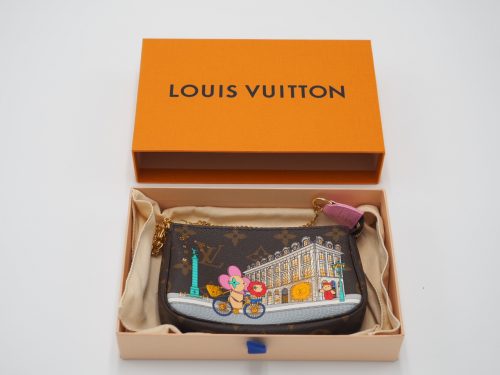 Christmas Limited Collection 2022 ! Louis Vuitton M81760 Mini Pochette Accessories -Paris
