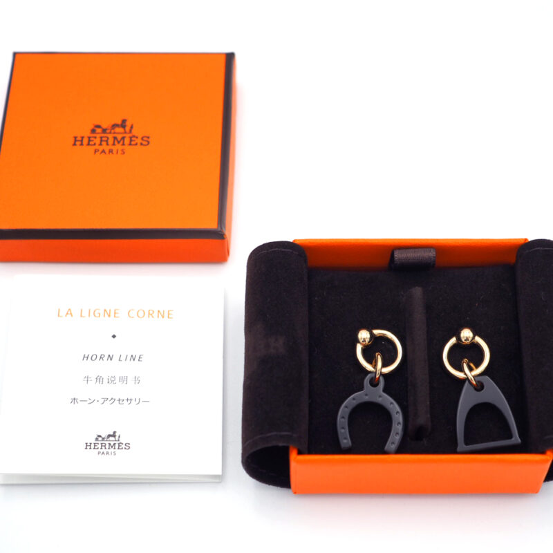Hermes Boucles D Oreilles Amulettes Equestre Corne Buffle Earrings