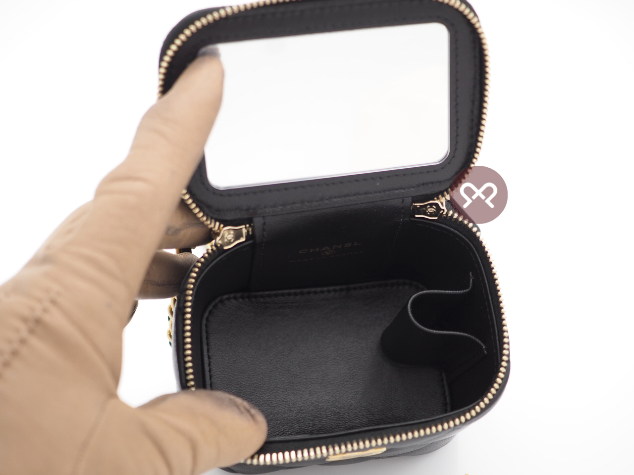 BRAND NEW ! Chanel Black Lambskin Metal Top Handle Small Vanity with Chain Gold Hardware Crossbody Bag (J0046KN9) - Image 10