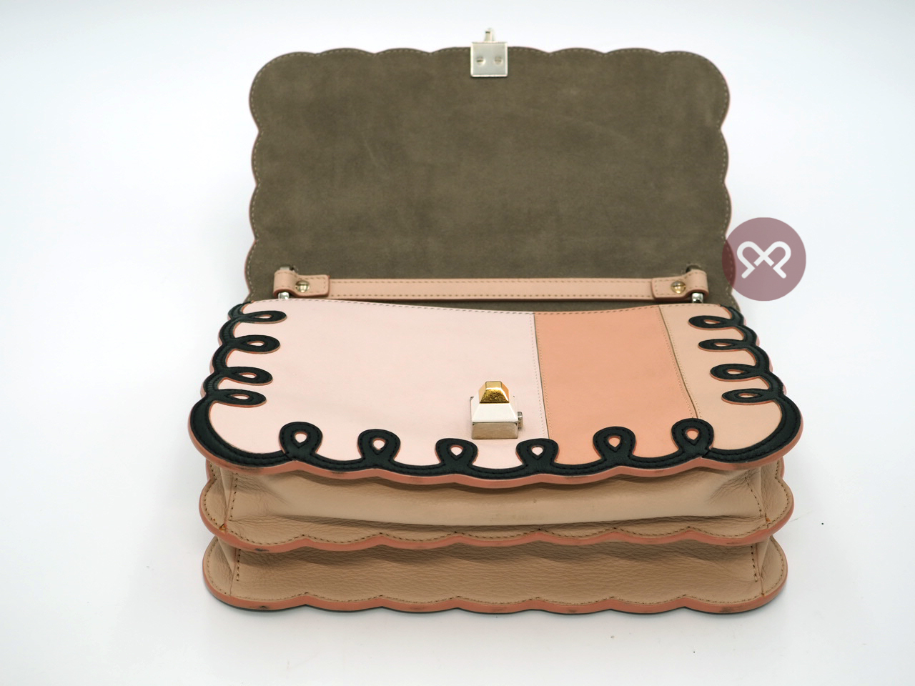 Fendi 8BT263 Coral In Tonal-Pink Kan I Scalloped Stripe Leather Clutch/ Shoulder/ Crossbody 3-Way Bag - Image 7