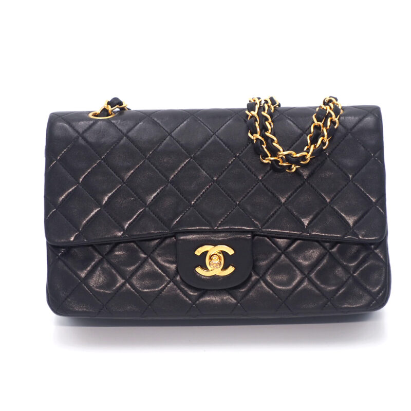CHANEL 4325095 Vintage Black Lambskin 25cm Medium Classic Flap Gold Hardware
