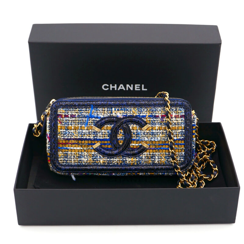 CHANEL 25759388 Multicolor Tweed/ Blue Python Leather Trim Zip-Top Wallet on Chain Shoulder bag