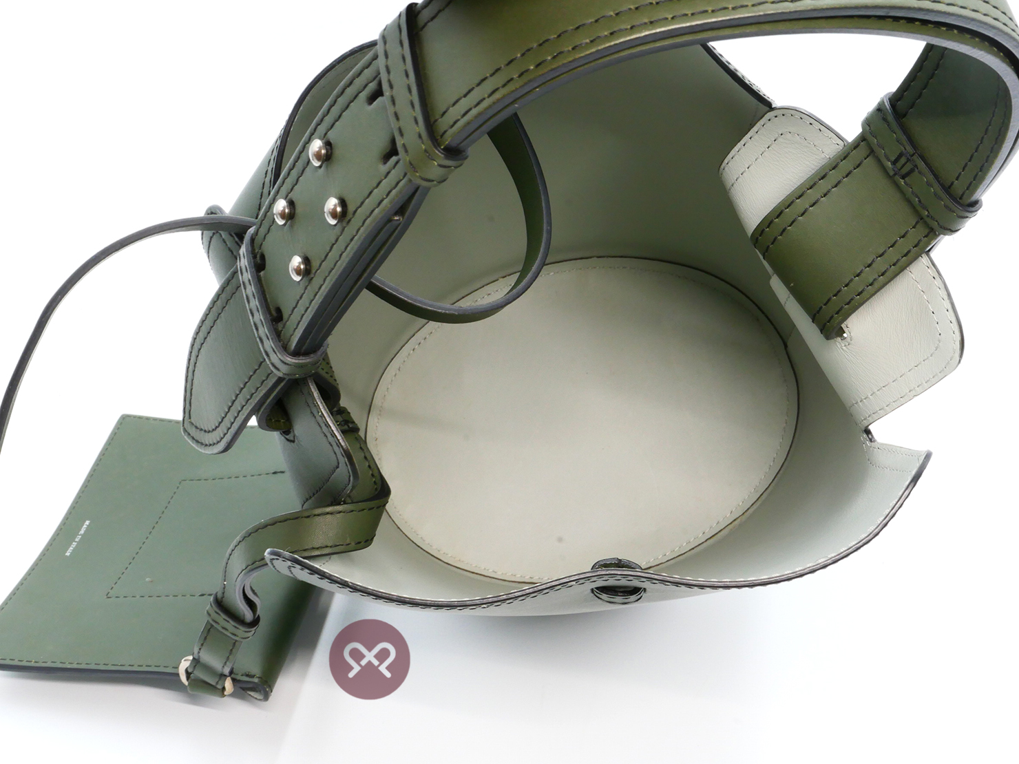 Burberry Green Leather Medium Leather Bucket with Pouch Shoulder Bag - Image 9