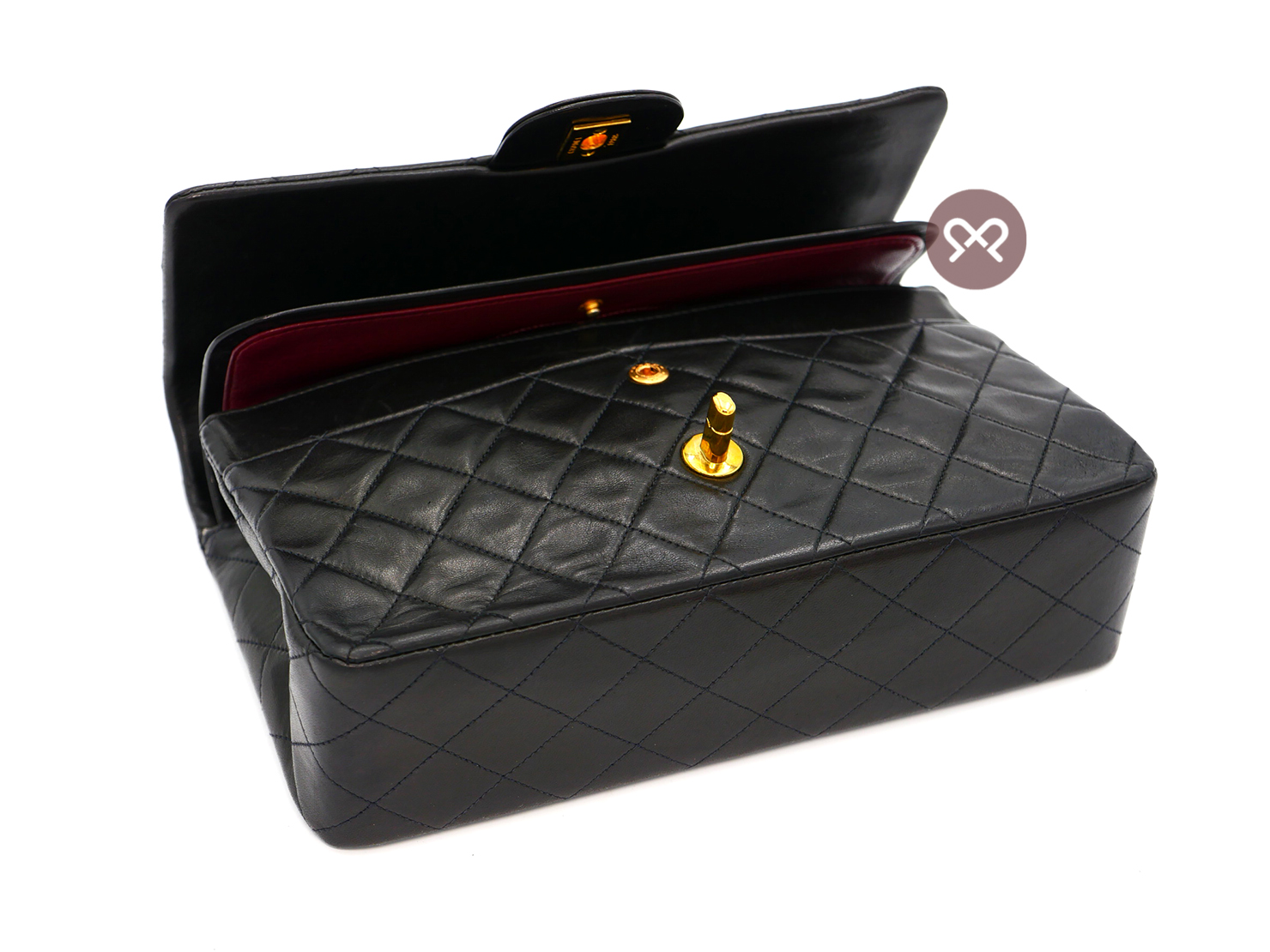 CHANEL 3401296 Vintage Black Lambskin 25cm Medium Classic Flap Bag in Gold Hardware - Image 6