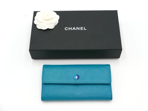 Chanel 17897000 Blue/ Turquoise Caviar Timeless Classic Signature Flap Long Wallet