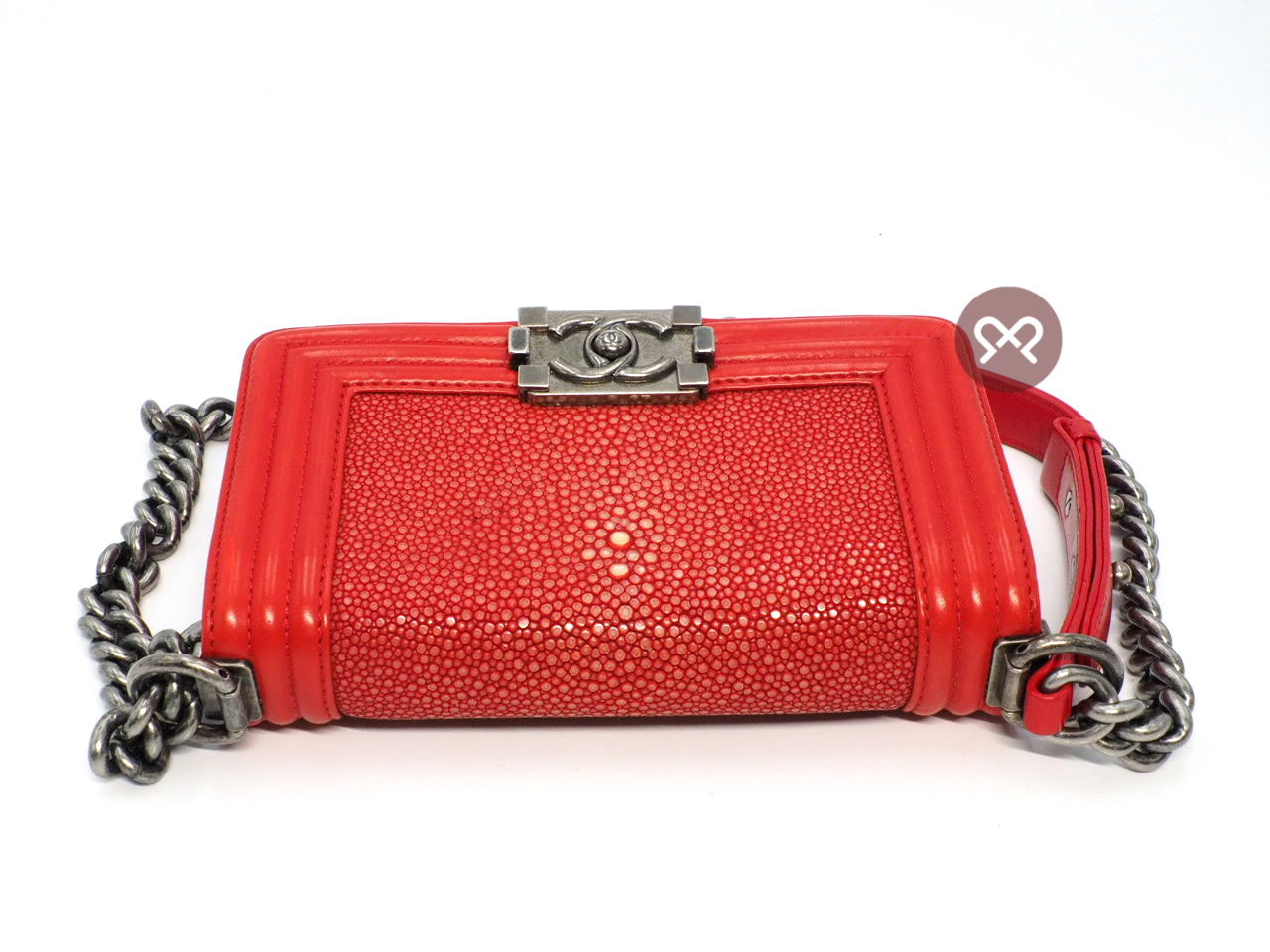 Chanel 16711959 Coral Red 12A Stingray Mini Boy Bag Ruthenium Hardware - Image 6