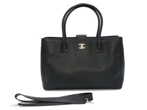 Chanel 16245987 Black Caviar Medium Executive Cerf Tote 2-way Bag