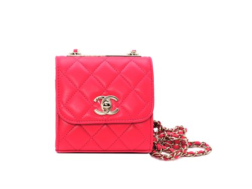 BRAND NEW ! Chanel 29995730 A81633Y Fuschia Pink Quilted Lambskin Trendy CC Clutch with Chain Crossbody Bag Gold Hardware
