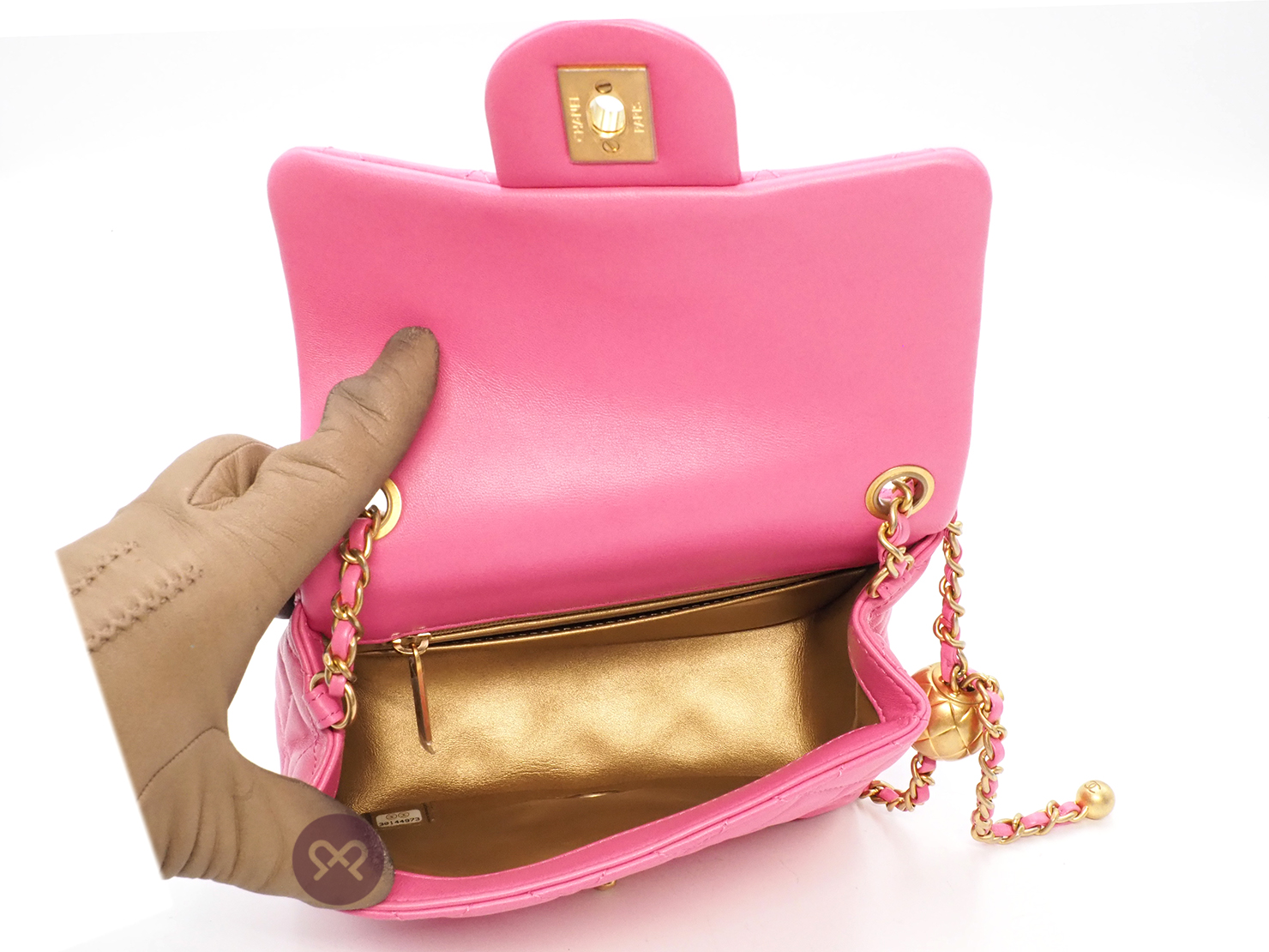 Full Set ! Chanel 30144973 AS1786B Bubble Gum Pink Lambskin CC logo Mini Square Flap Pearl Crush Chain Crossbody Bag Brushed Gold Hardware - Image 10