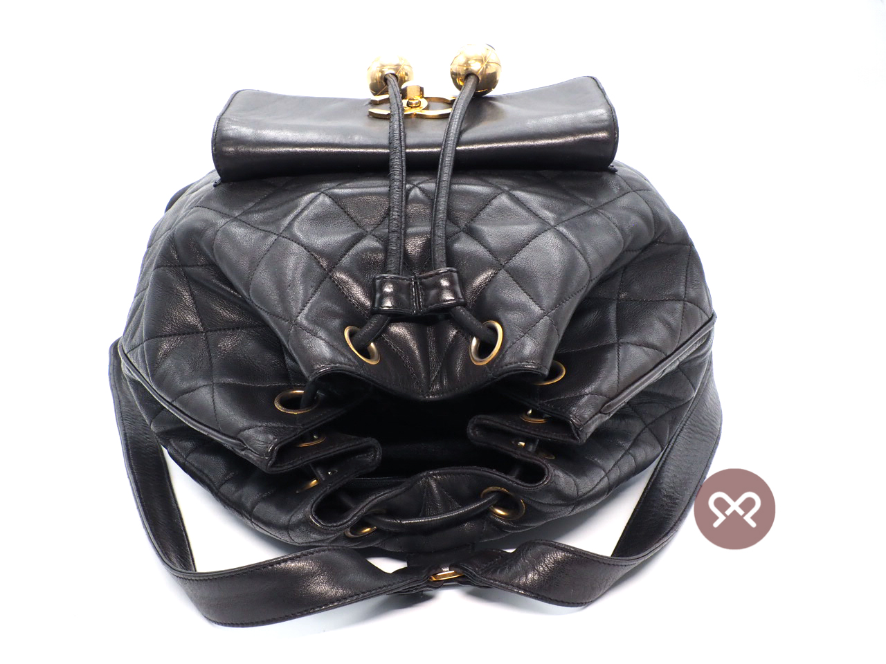 Chanel 1994 Vintage Black Lambskin Timeless Drawstring Bucket Backpack Gold Hardware - Image 4