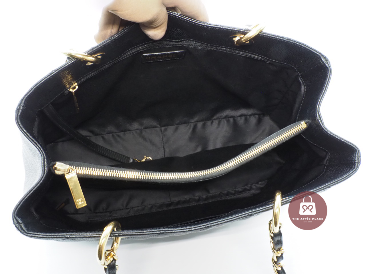Chanel 17957342 Black Caviar Grand Shopping Tote Gold Hardware - Image 9