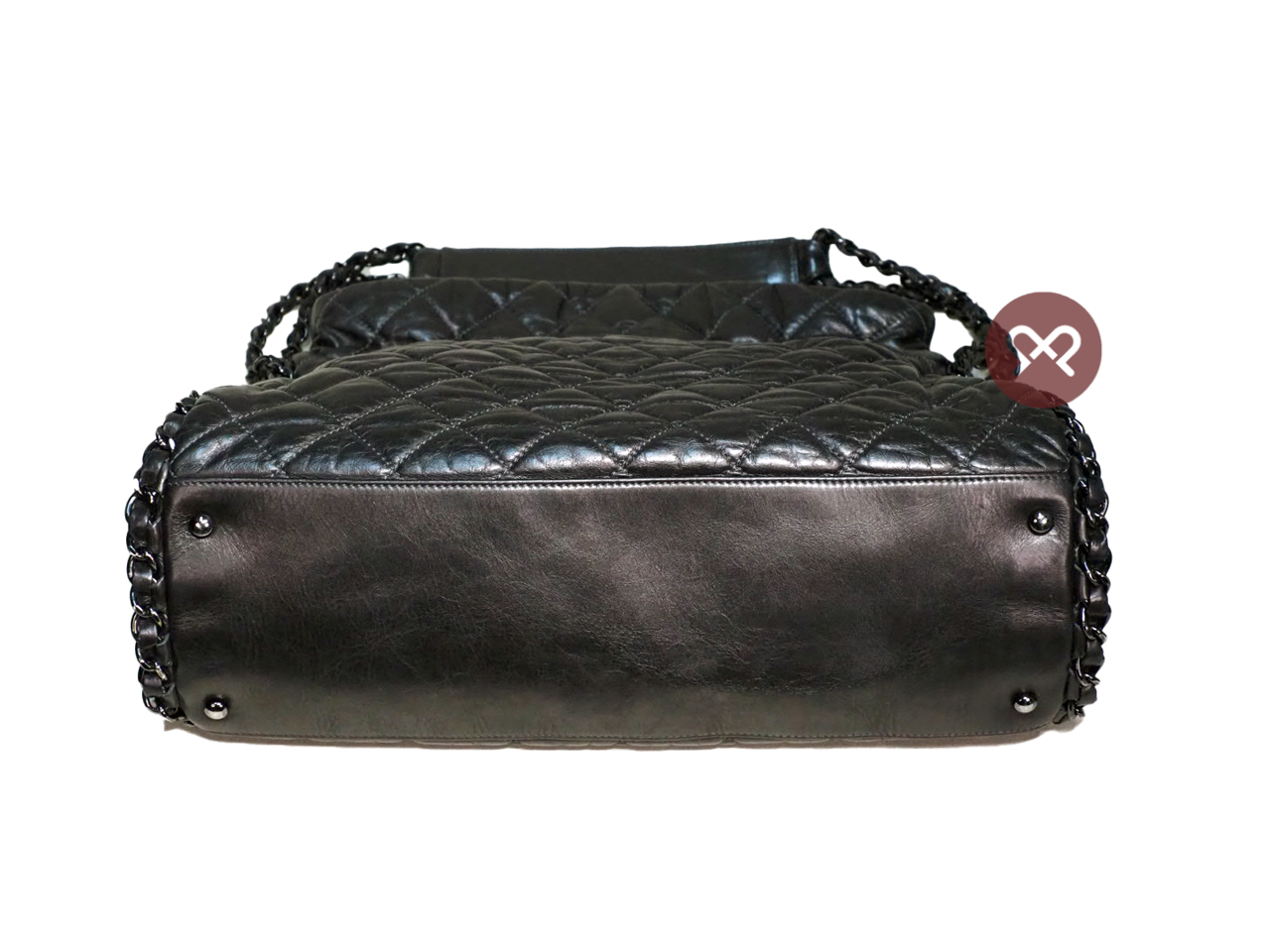 Chanel 14701306 Dark Grey Calfskin Distressed Matelasse Leather Chain Me Hobo Bag - Image 4