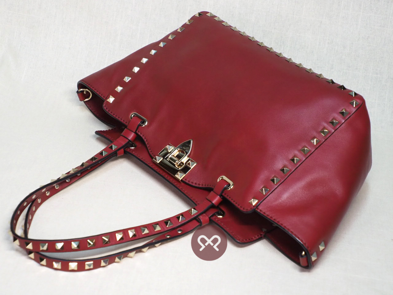 Valentino Maroon/ Red 2 Way Rock Studs Small Trapeze Shoulder Bag - Image 7