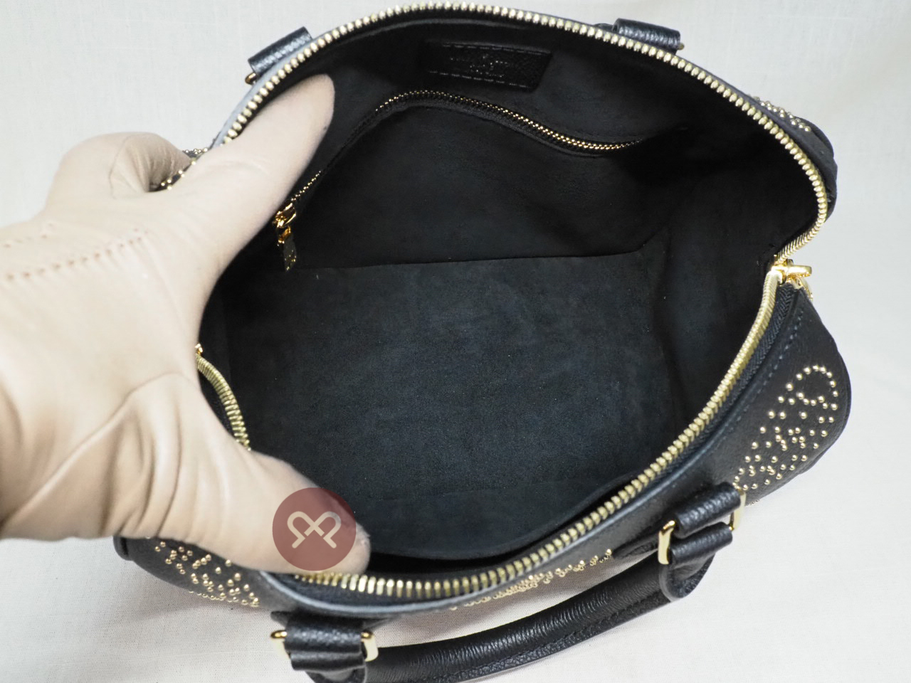 Louis Vuitton M46736 Monogram Motif Speedy Bandoulière 25 Empreinte Leather with Golden Studs - Image 8