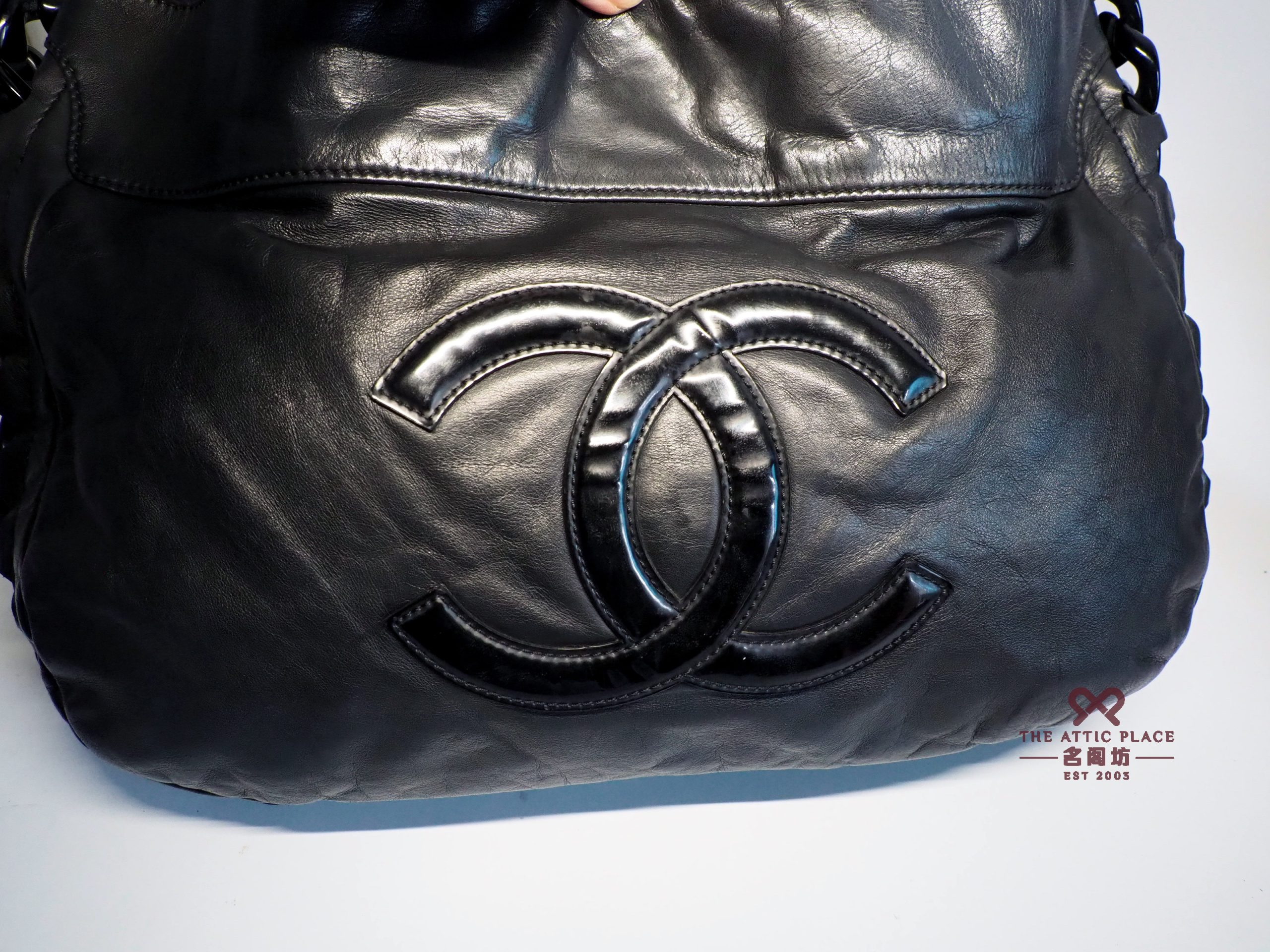 Chanel 11887144 Black Calfskin Leather Jumbo Modern Chain Hobo Bag - Image 5